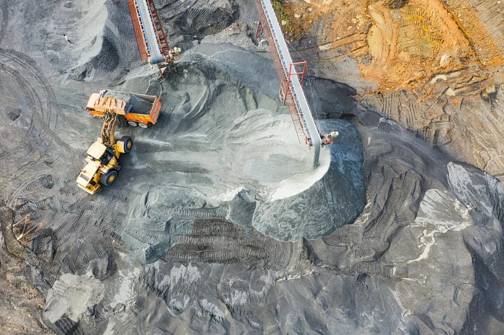 Mining & Quarrying