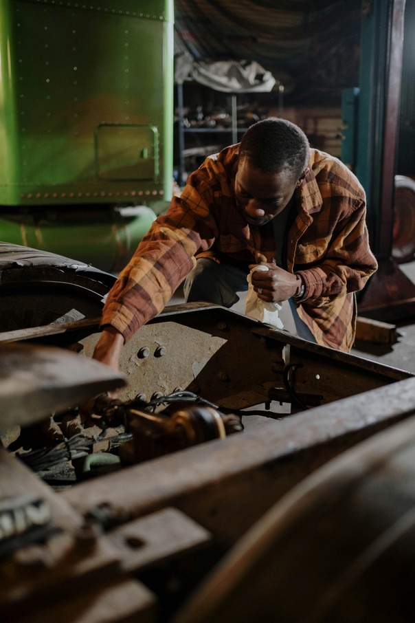 Generator Repairs and Plant Machinery Maintenance | Lion Cats